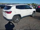 Jeep Compass Latitude 4x4 Image 10