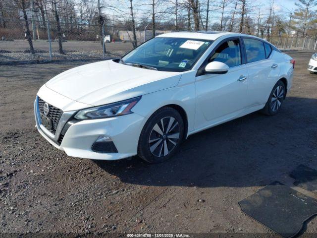 Nissan Altima Sv Fwd Image 5