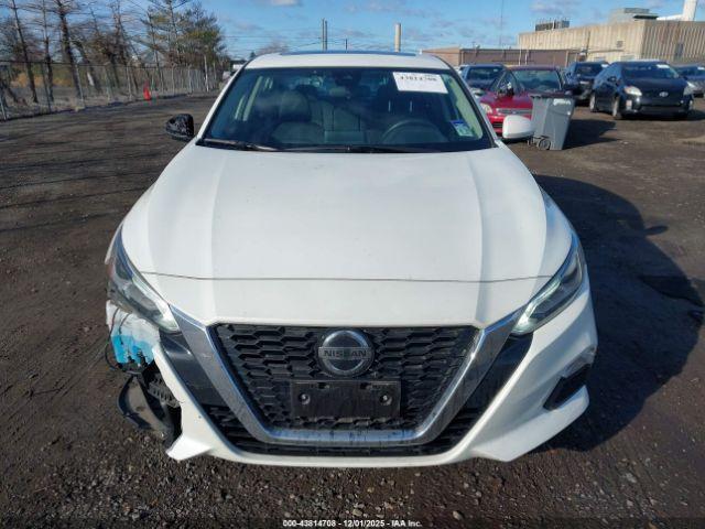 Nissan Altima Sv Fwd Image 7