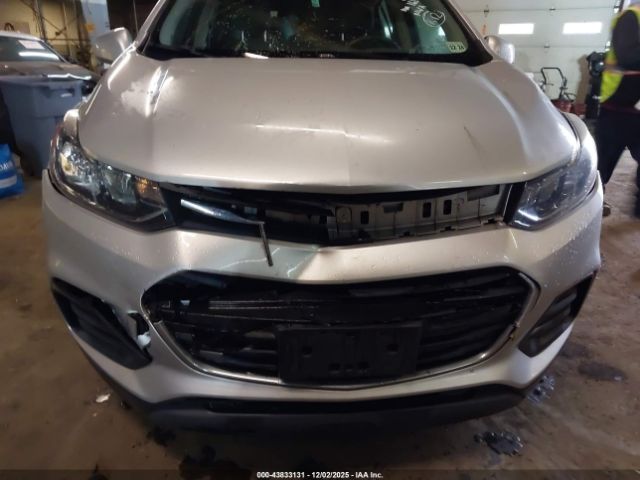 Chevrolet Trax Fwd Ls Image 9