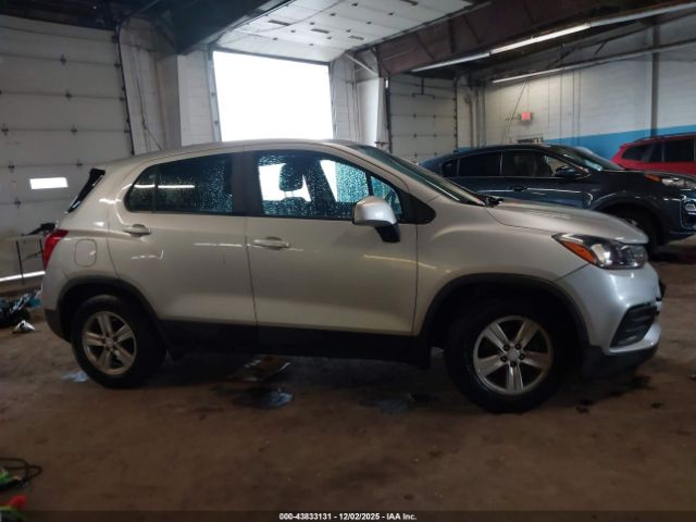 Chevrolet Trax Fwd Ls Image 11
