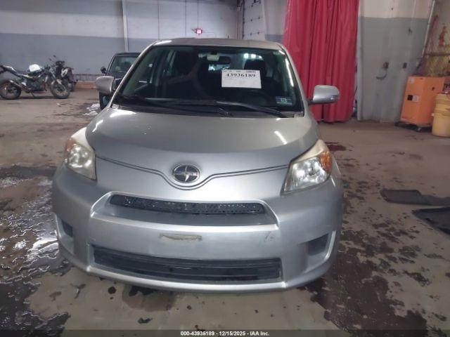 Scion xD Image 6