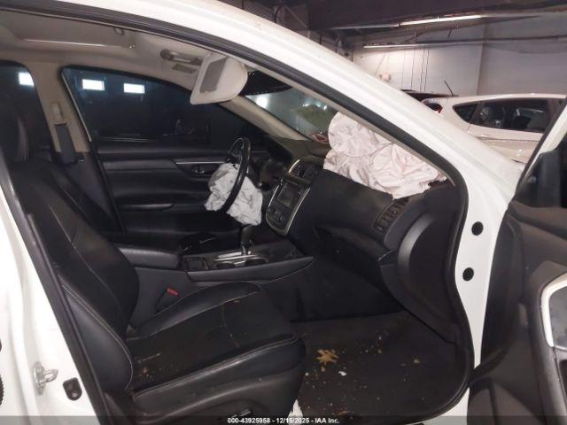 Nissan Altima 2.5 Sl Image 2