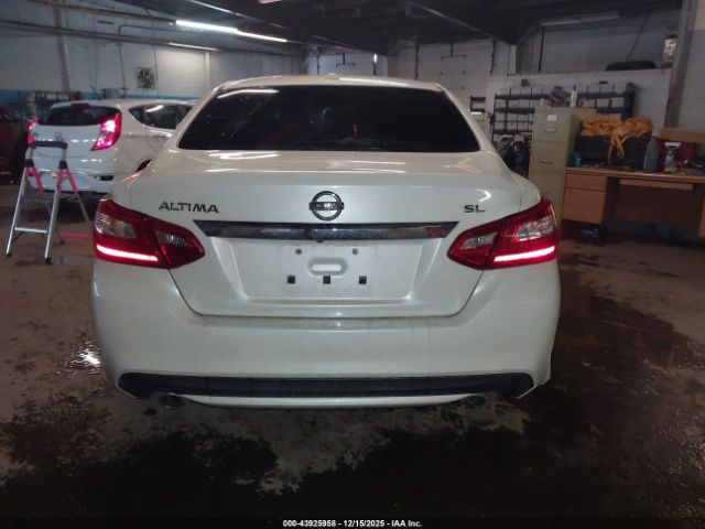 Nissan Altima 2.5 Sl Image 9