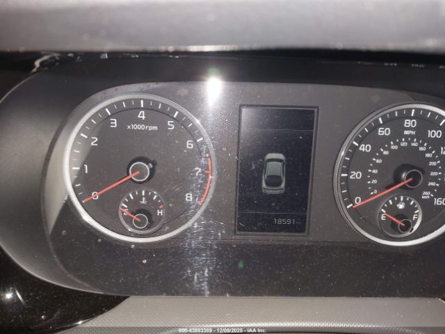 Kia K5 Gt-line Image 16