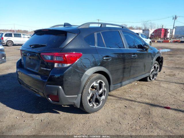 Subaru Crosstrek Limited Image 3