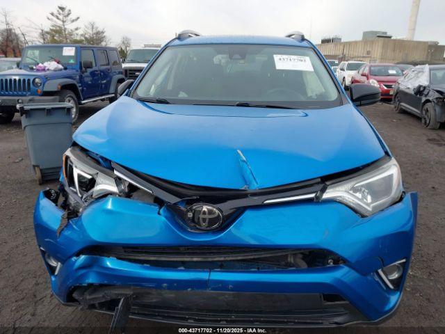 Toyota RAV4 Le Image 7