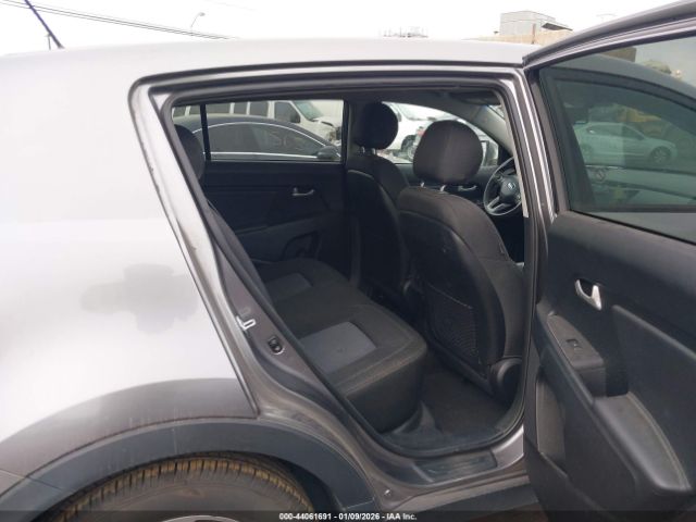 Kia Sportage Lx Image 7