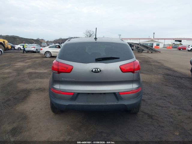 Kia Sportage Lx Image 2