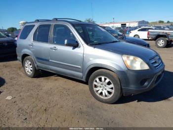  Salvage Honda CR-V