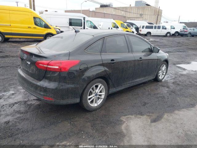 Ford Focus Se Image 2