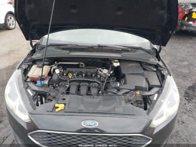 Ford Focus Se Image 13