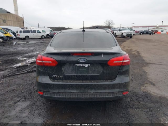 Ford Focus Se Image 9