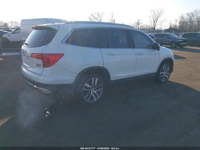 Honda Pilot Touring Image 13