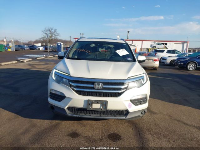 Honda Pilot Touring Image 3