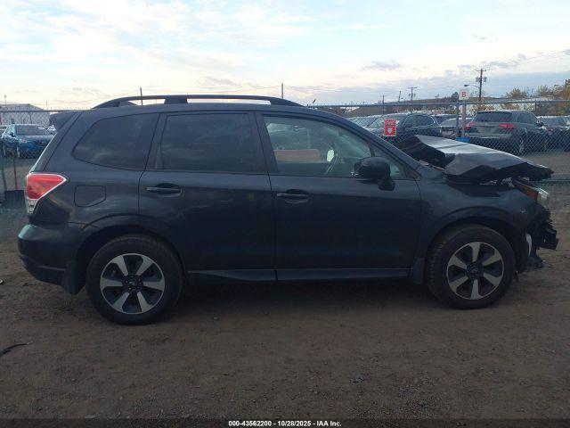 Subaru Forester 2.5i Premium Image 11