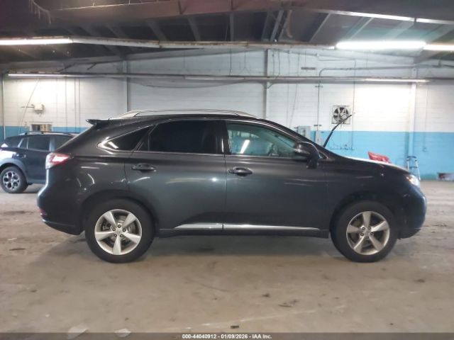 Lexus RX Image 12
