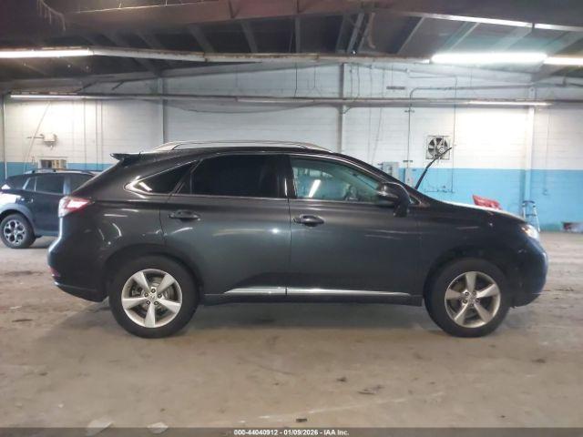 Lexus RX Image 12